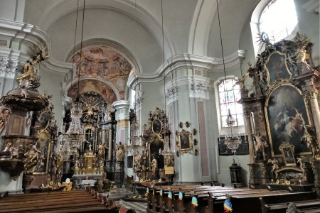 Innenraum der Pfarrkirche